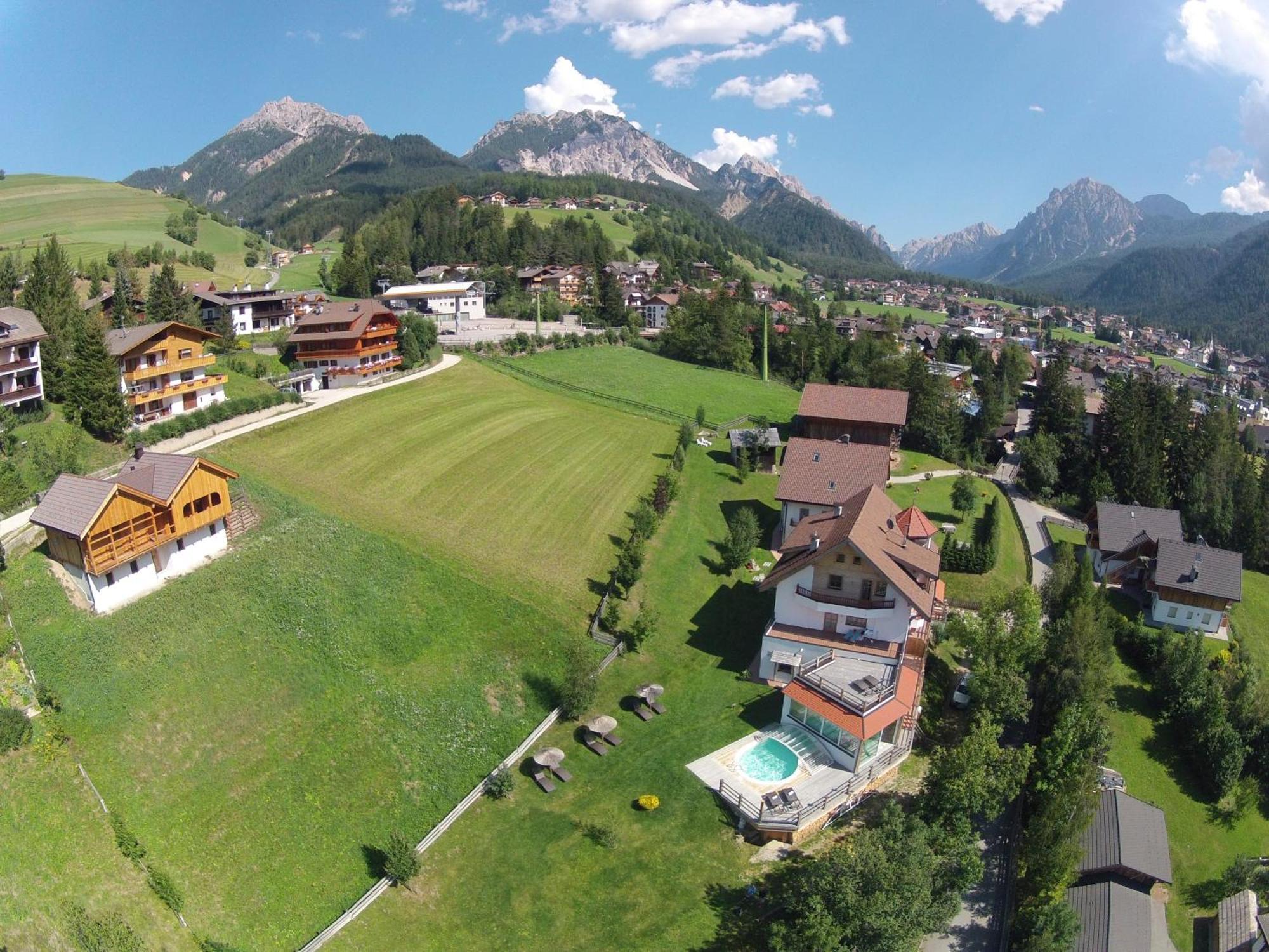 Villa Ortensia San Vigilio Di Marebbe Bagian luar foto